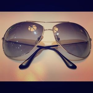 Women’s Ray Ban “Aviator Gradient” Sunglasses